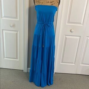 Vibrant Blue Strapless Sundress for Resort Wear